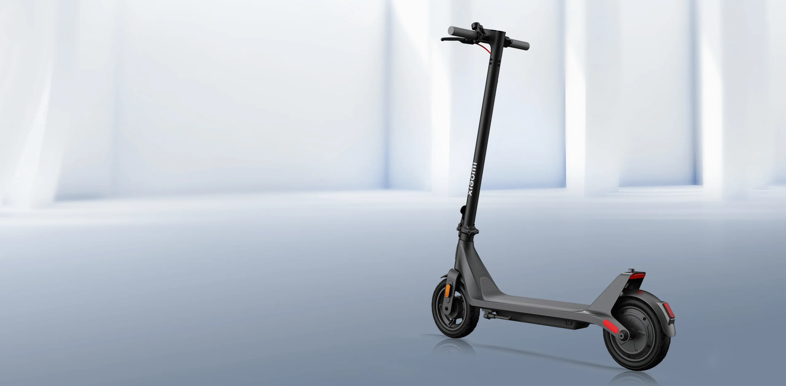 trottinette-electrique-xiaomi-mi-4-lite-noir